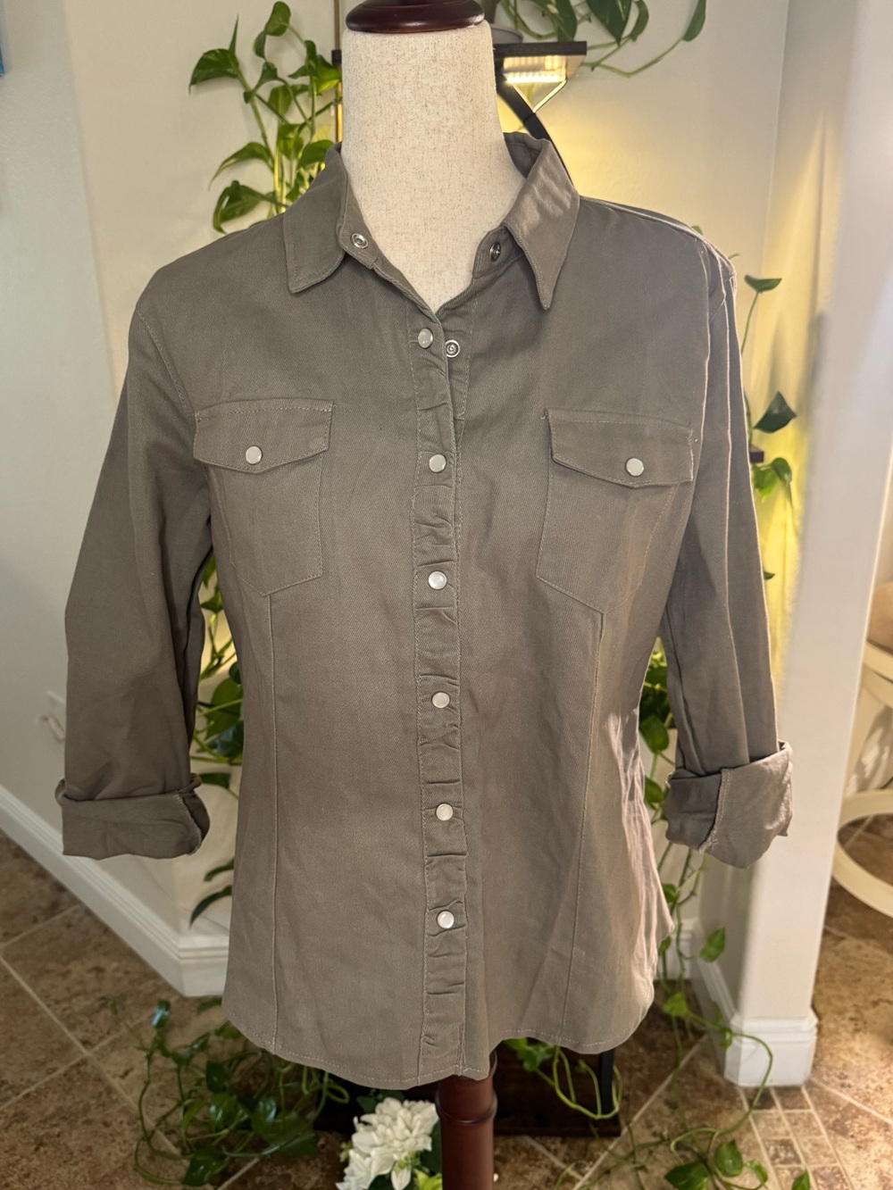 Pearl Snap Womens Olive Green Utility Style 100% Cotton Jacket NWOT